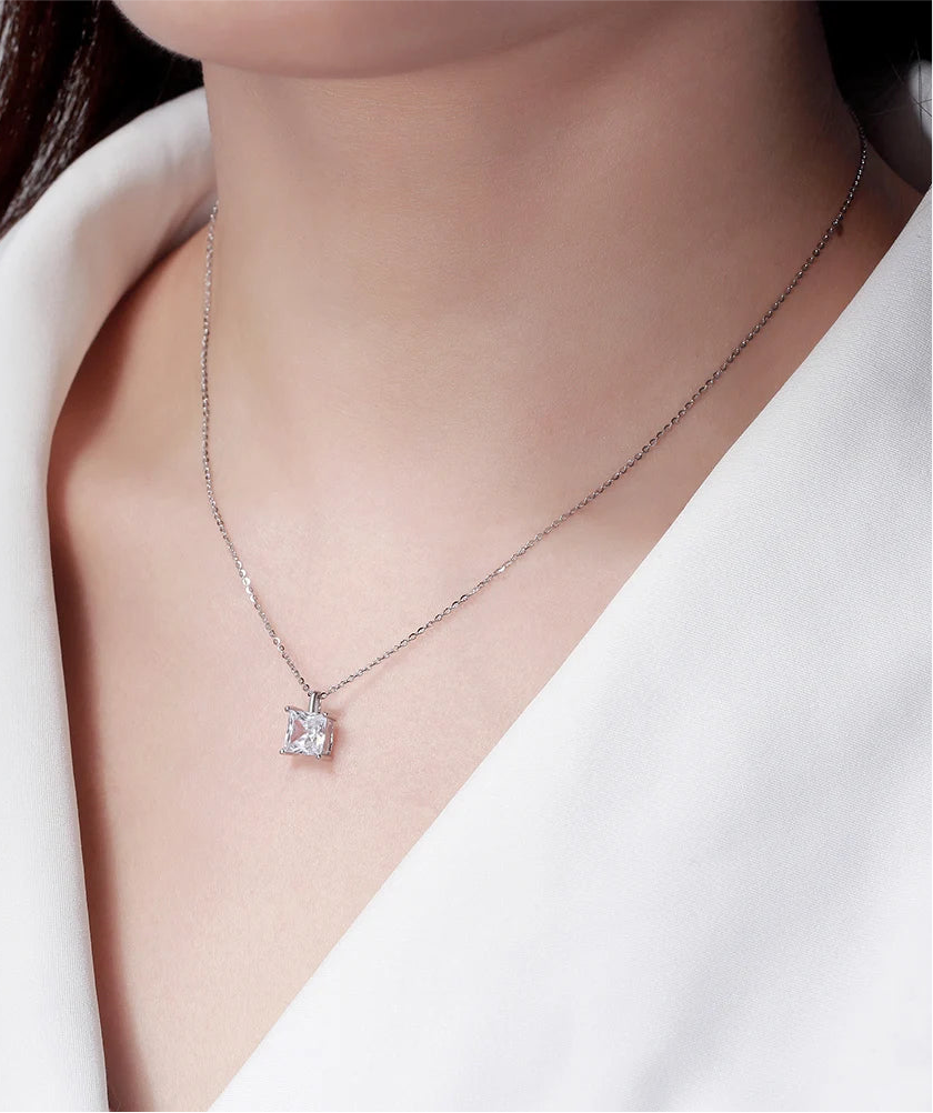 Solitaire Cubic Zirconia Pendant