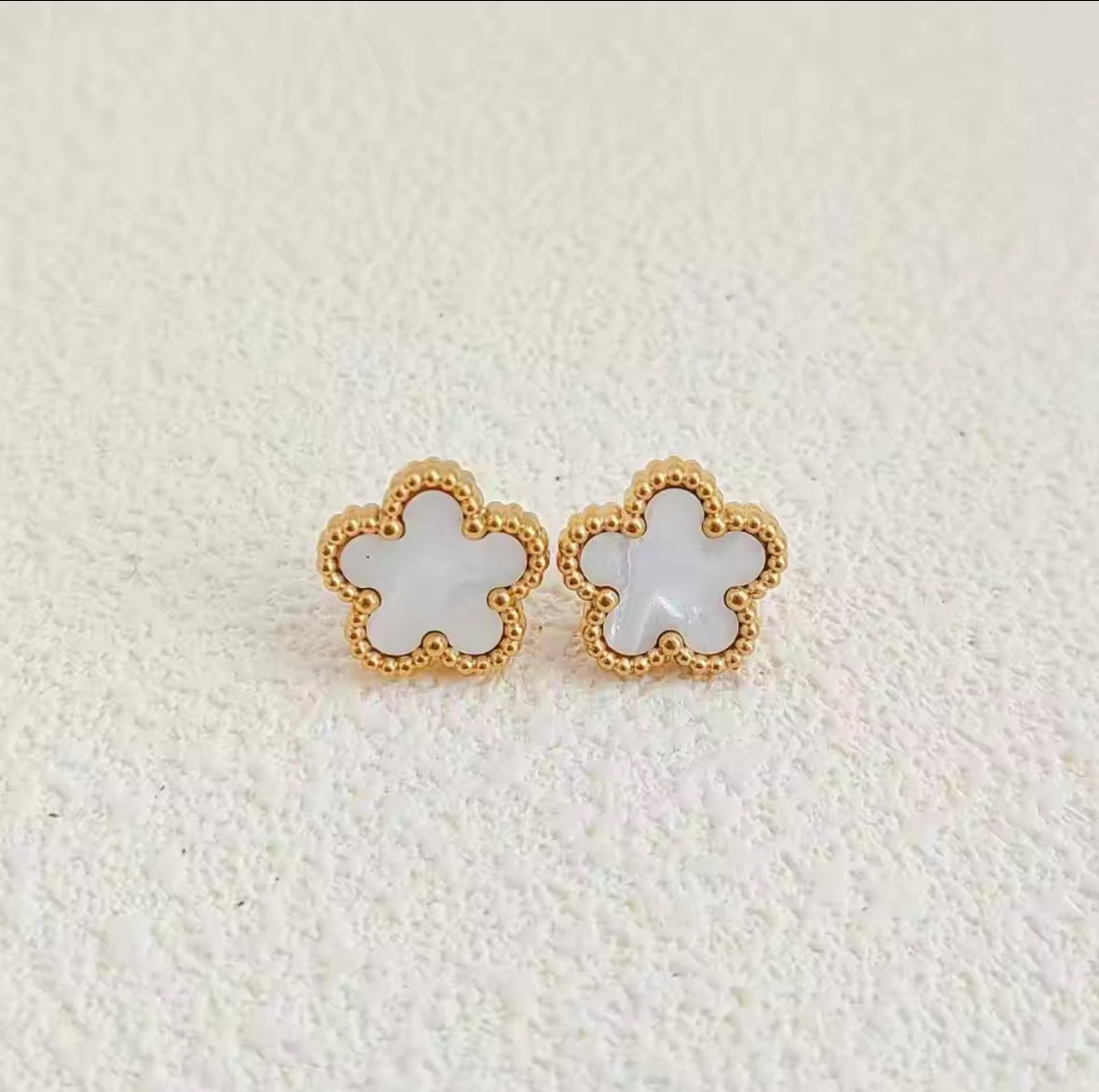 Five Leaf Flower Jewelry Set Stainless Steel Gold Plated Bracelet Necklace Earrings Plum Blossom Plant