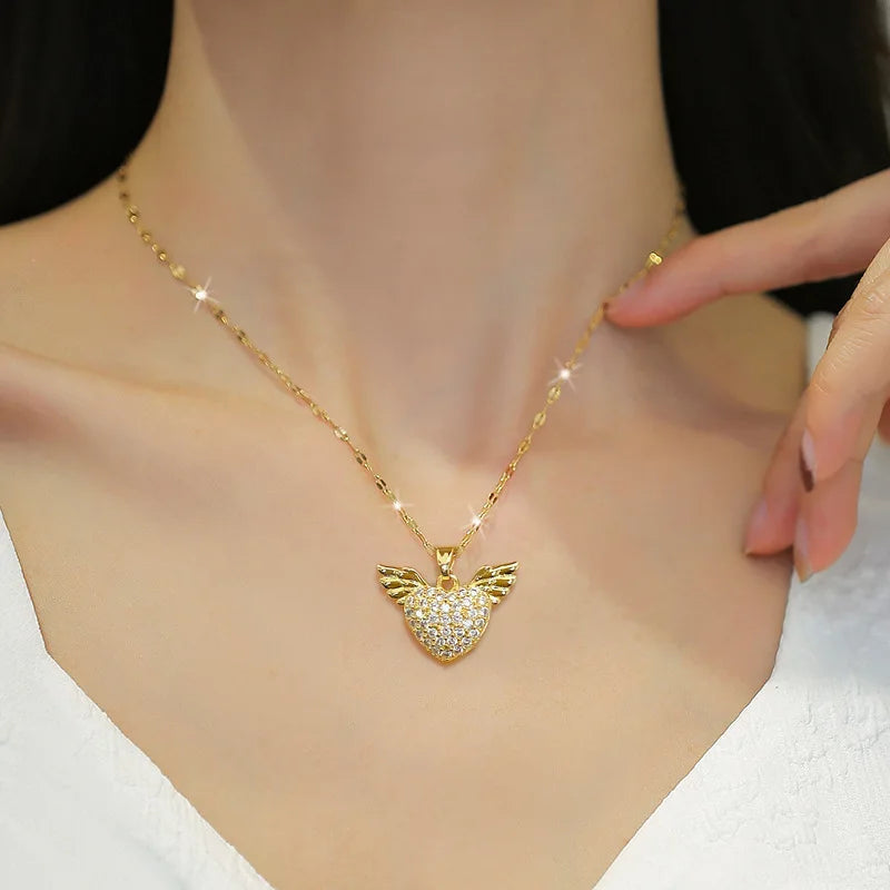 Stainless Steel Heart Wings Pendant Necklace For Women Girl Fashion Clavicle Chain Choker Jewelry