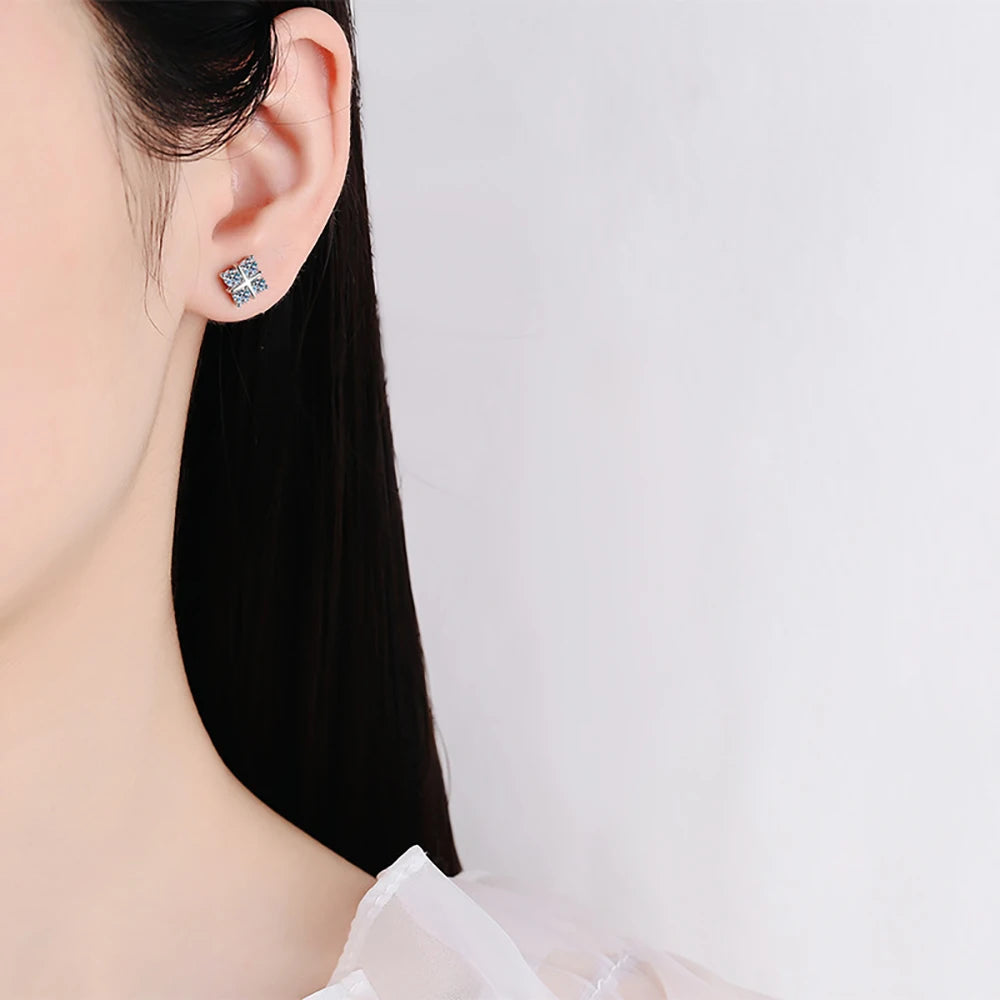 Moissanite Stud Earrings D Color 3mm Sterling Silver 0.8ct a Pair Stud Earrings For Women