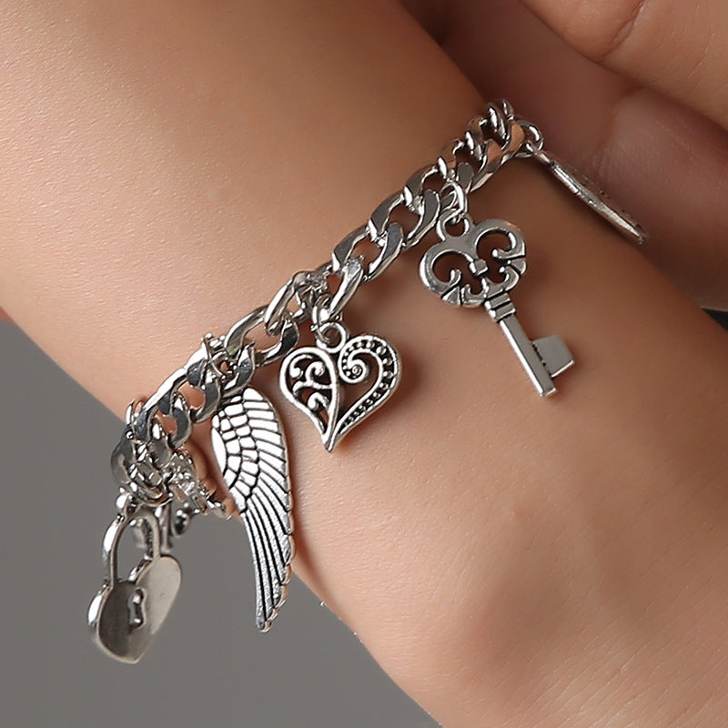 Elephant Letter Four Leaf Clover Pendant Bracelet