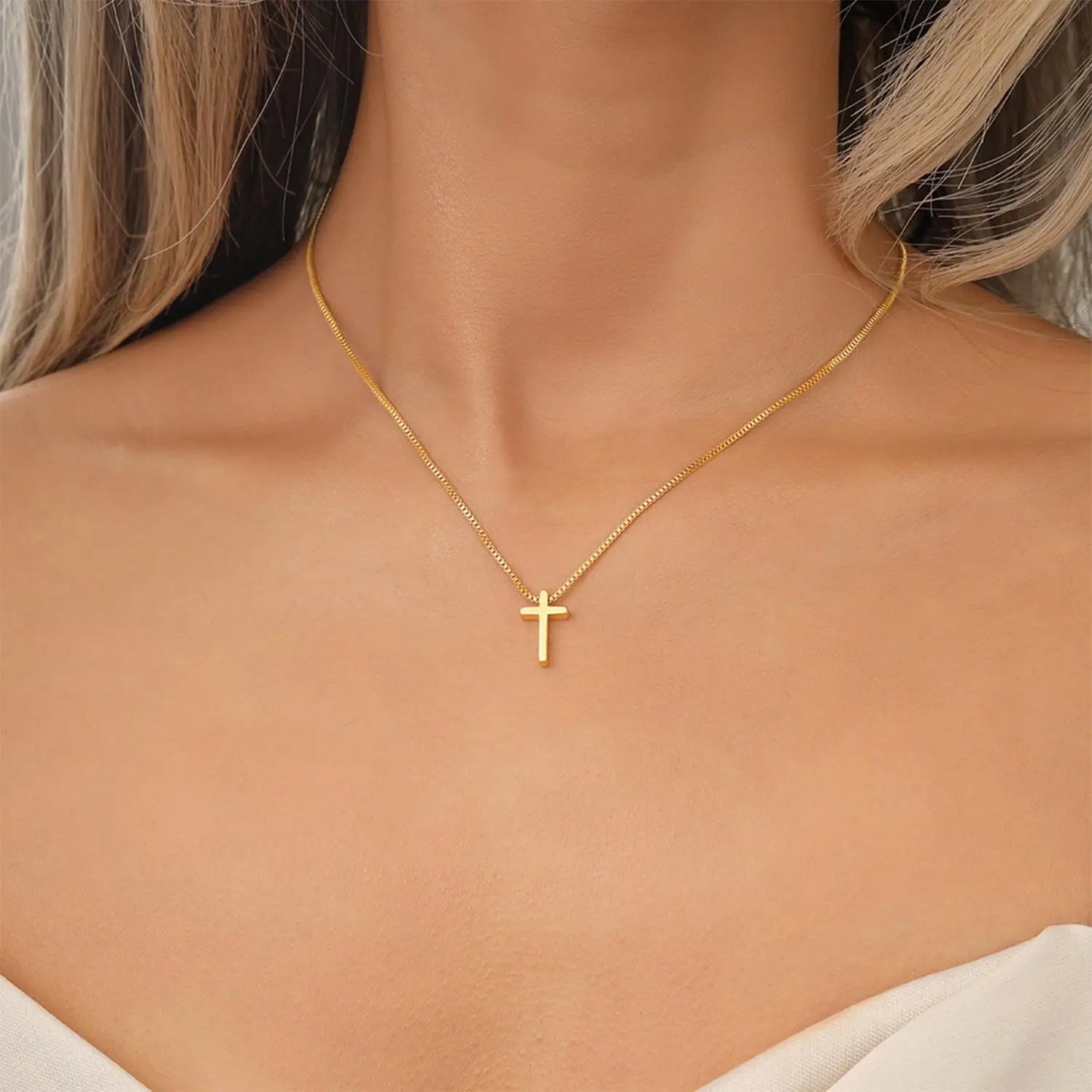 Silvery Cross Pendant Necklace